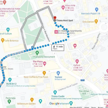 Angie's Perfect Location Flat - Walk To Sights Tirana
