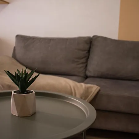 Heart Of The City - Comfortable Stay